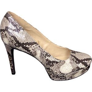 Chinese Laundry Black and Cream Snakeskin Heels